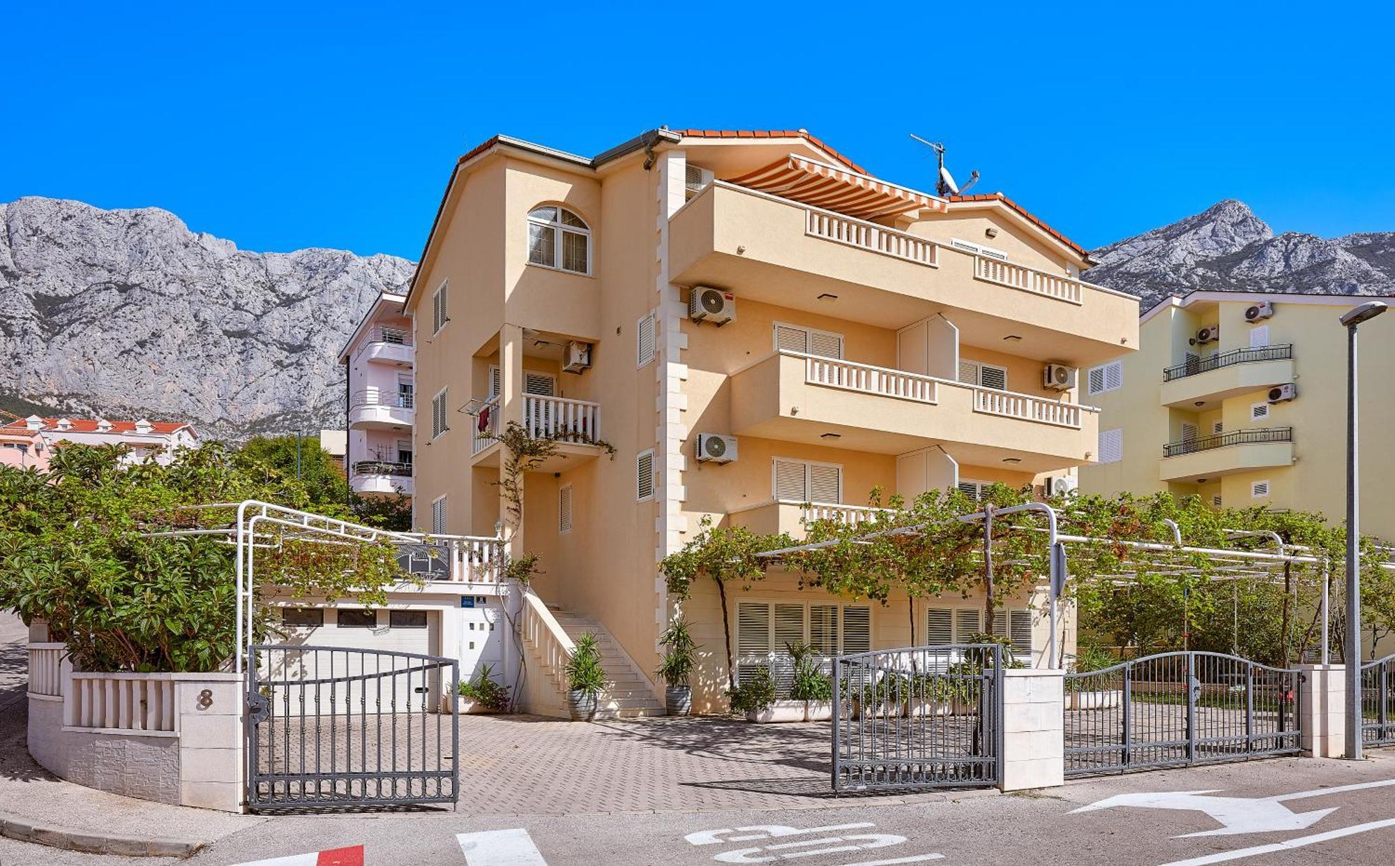 Apartments Ivica Makarska Buitenkant foto