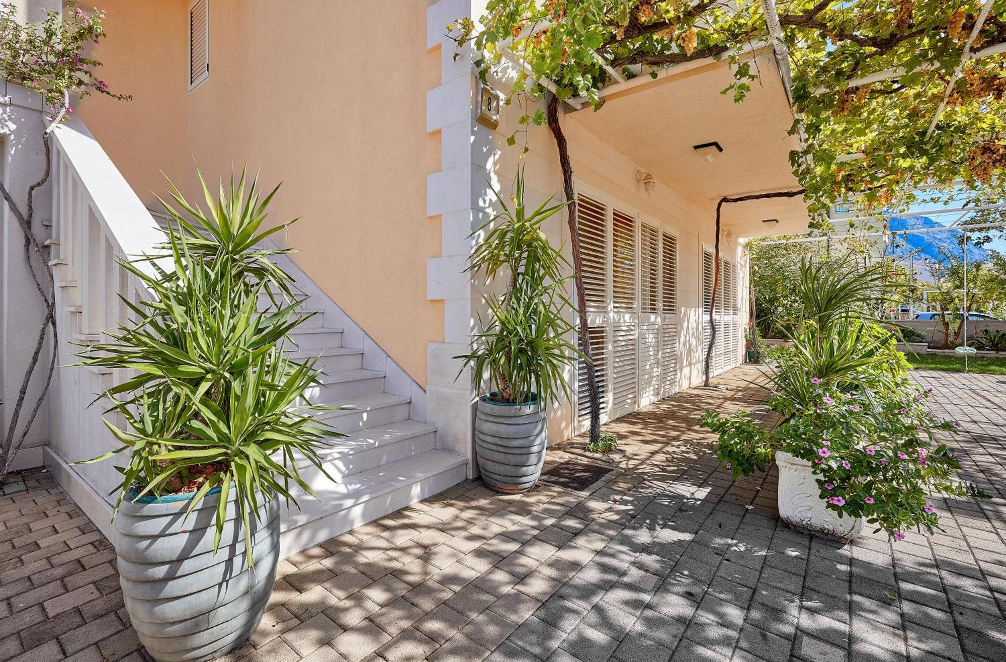 Apartments Ivica Makarska Buitenkant foto