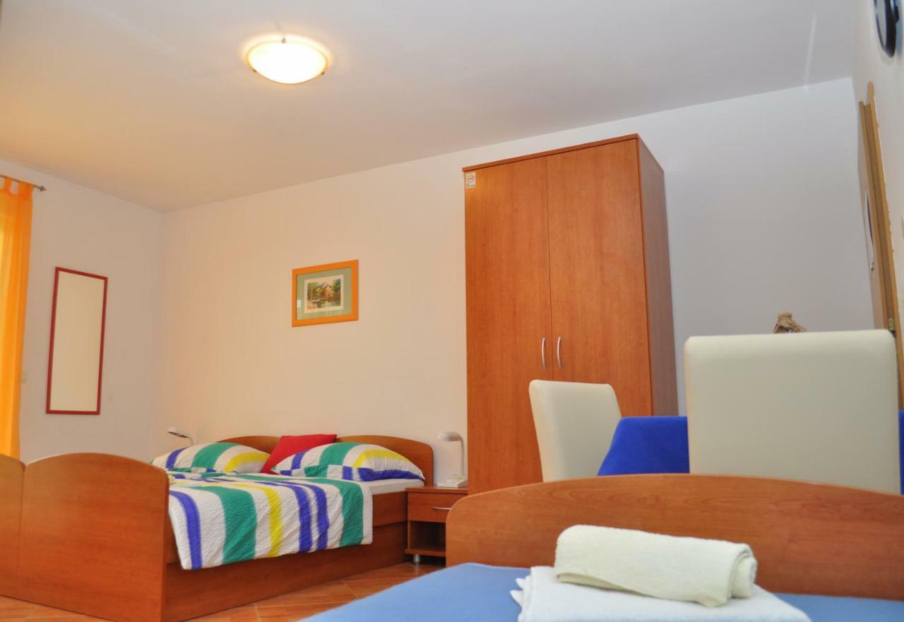 Apartments Ivica Makarska Buitenkant foto