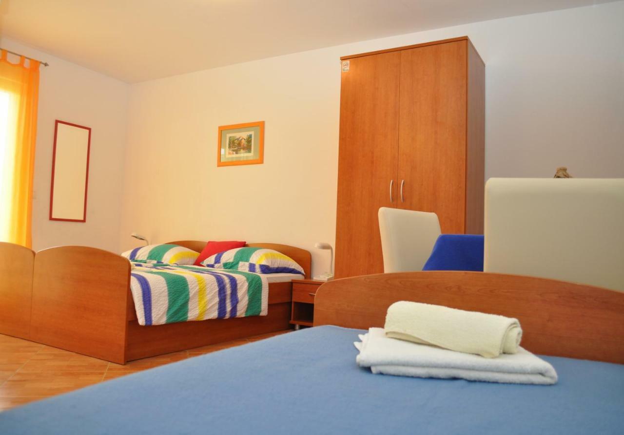 Apartments Ivica Makarska Buitenkant foto