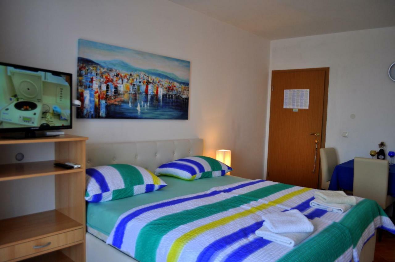Apartments Ivica Makarska Buitenkant foto