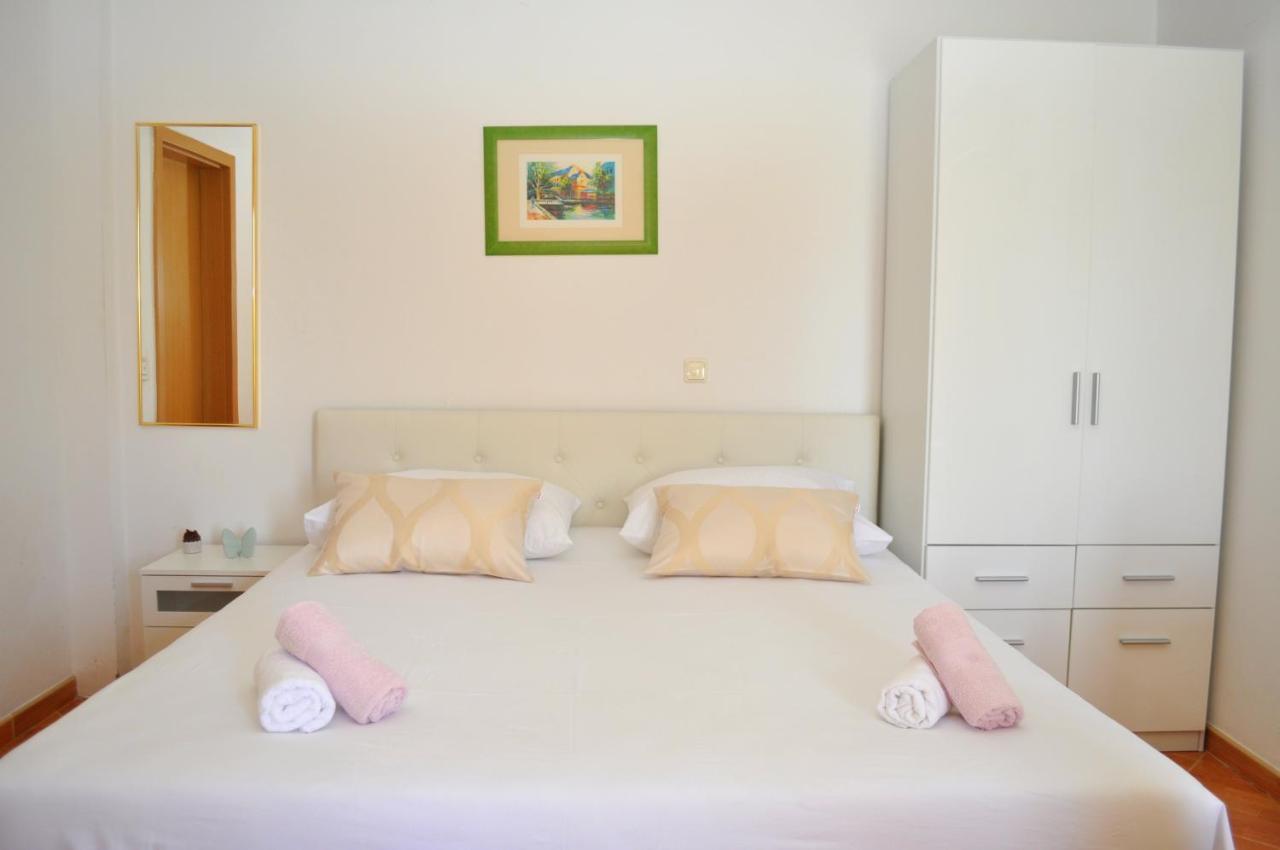 Apartments Ivica Makarska Buitenkant foto